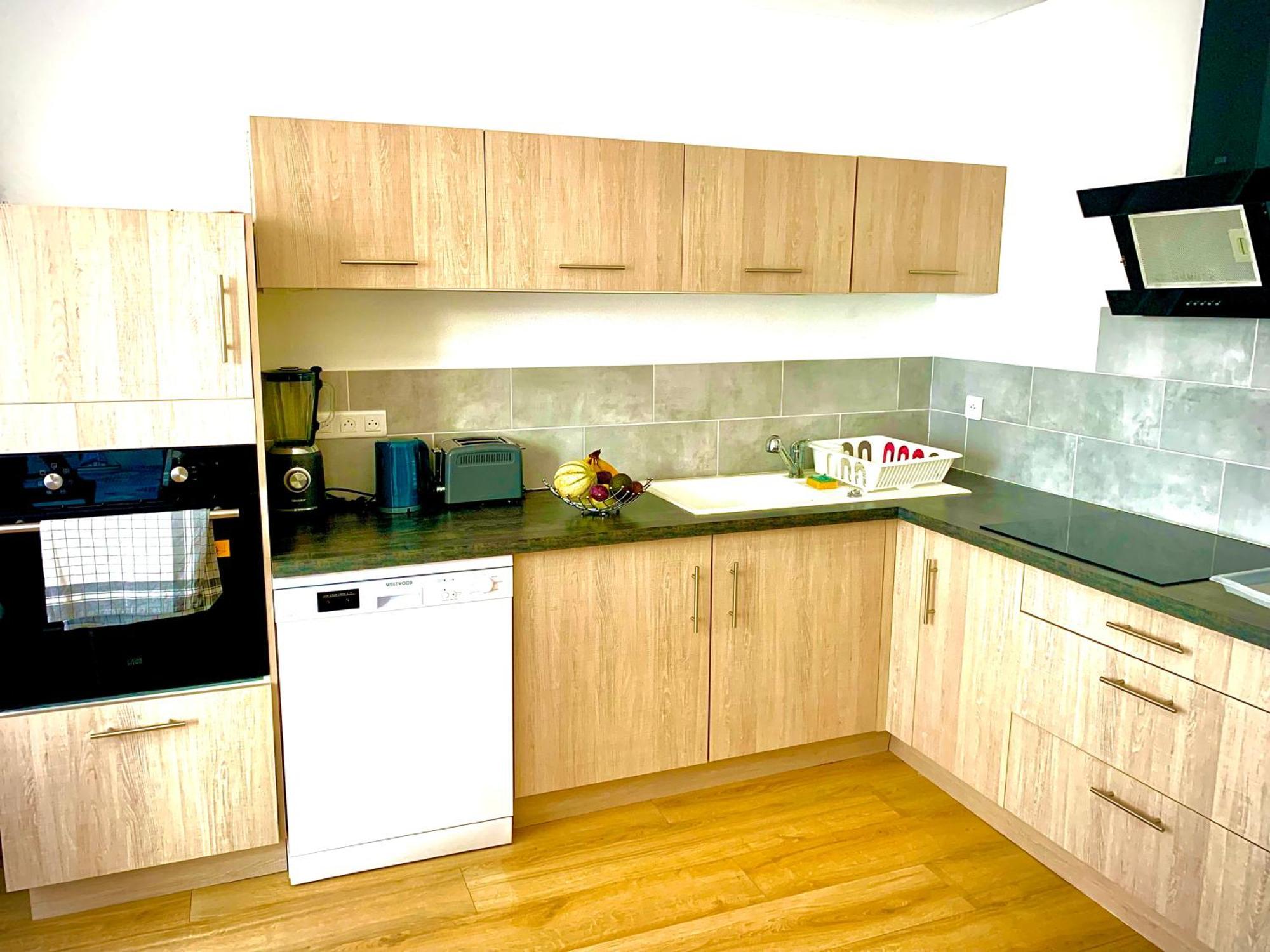 L Indemodable Renove Spacieux Et Lumineux Avec 2 Chambres Sarrebourg Dış mekan fotoğraf